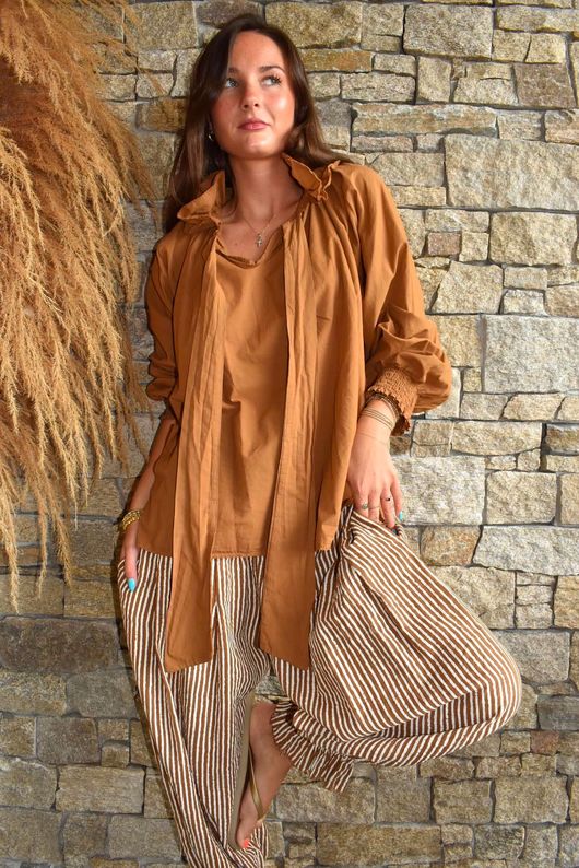 Larc Poet Blouse Hazelnut
